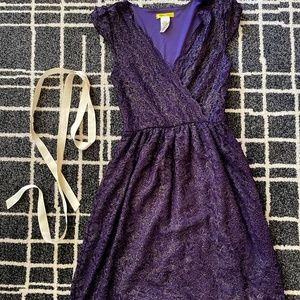 Yellow Star Jewel Tone Lace Dress